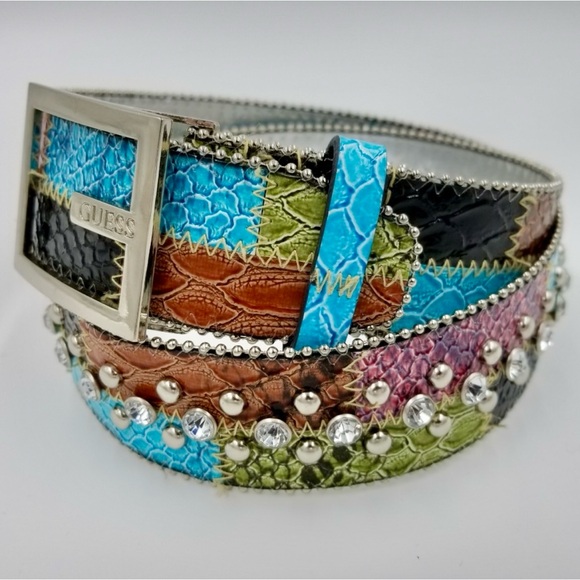 NWOT Guess ‘Calico Patchwork’ Rhinestone Studded Snakeskin Belt Small - Picture 6 of 16